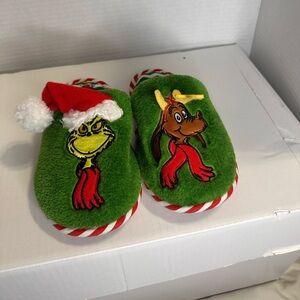 NWOT Grinch Slippers, So Cute, Kids, Christmas, Size 11/12